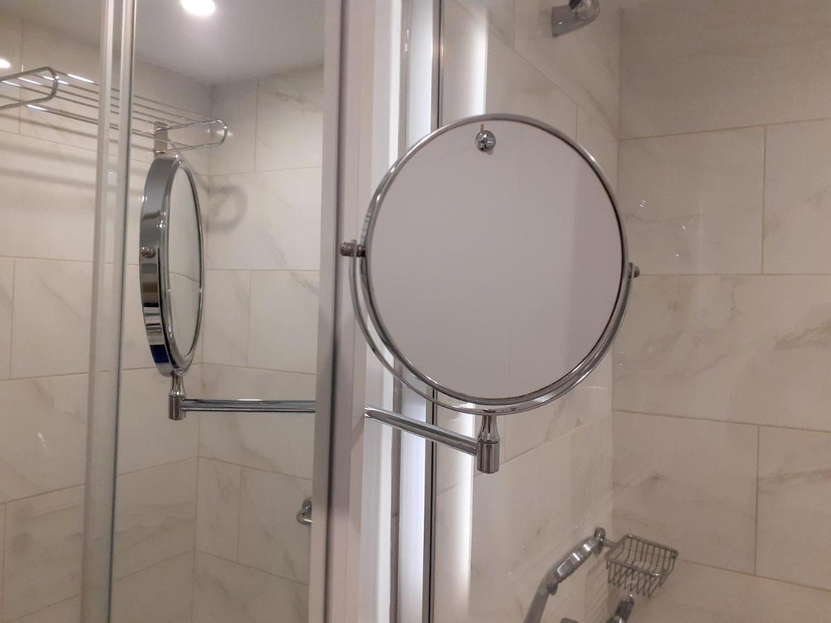 Only Front Sea View, No Side View, Wonderful Panorama, High Floor, Location Guarantee Aparthotel Μπατούμι Εξωτερικό φωτογραφία