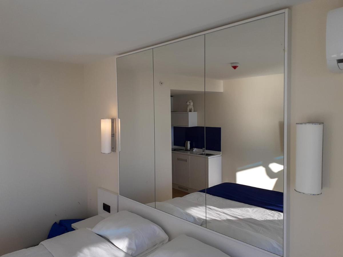 Only Front Sea View, No Side View, Wonderful Panorama, High Floor, Location Guarantee Aparthotel Μπατούμι Εξωτερικό φωτογραφία
