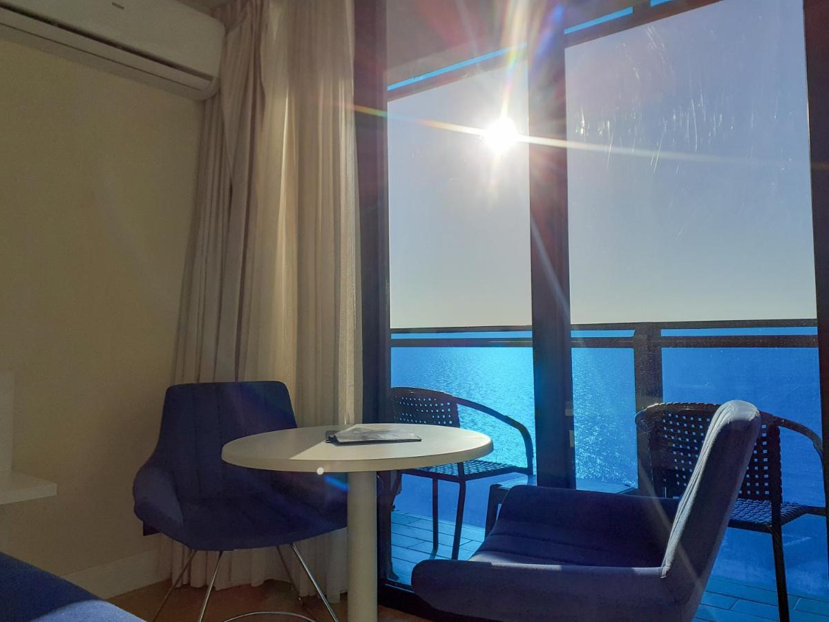 Only Front Sea View, No Side View, Wonderful Panorama, High Floor, Location Guarantee Aparthotel Μπατούμι Εξωτερικό φωτογραφία